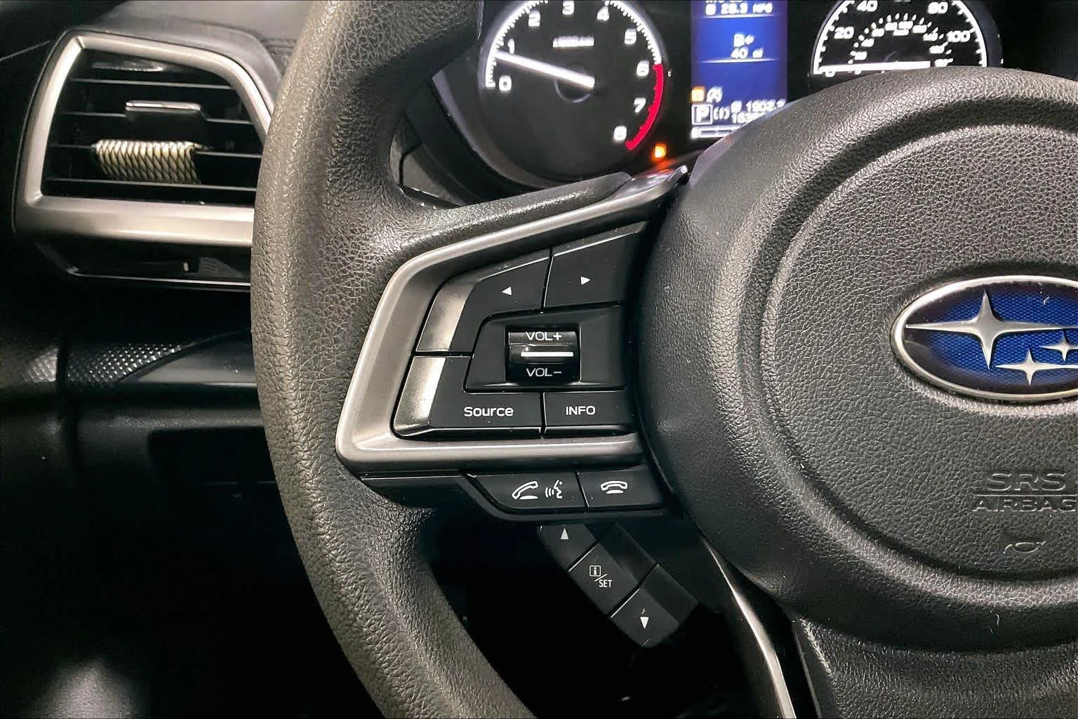 Used 2020 Ice Silver Metallic Subaru  image 23