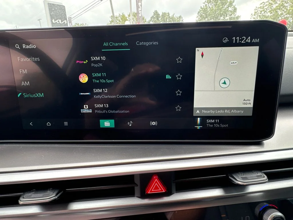 2025 Kia Sorento S - Photo 28