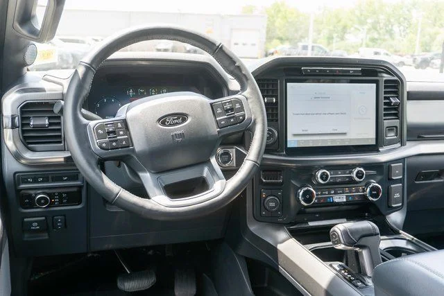 Used 2024 Gray Ford Lariat image 12