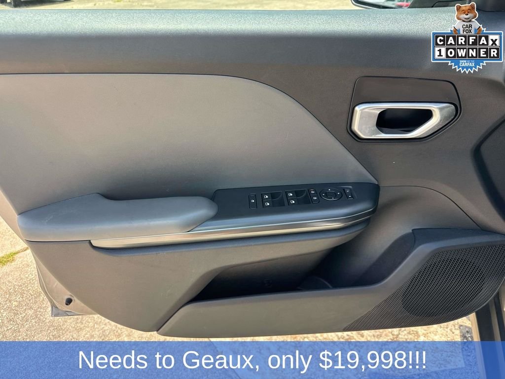 Used 2025 Gray Kia LXS image 35