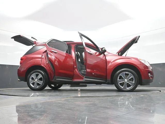 Used 2015 Red Chevrolet LT image 31