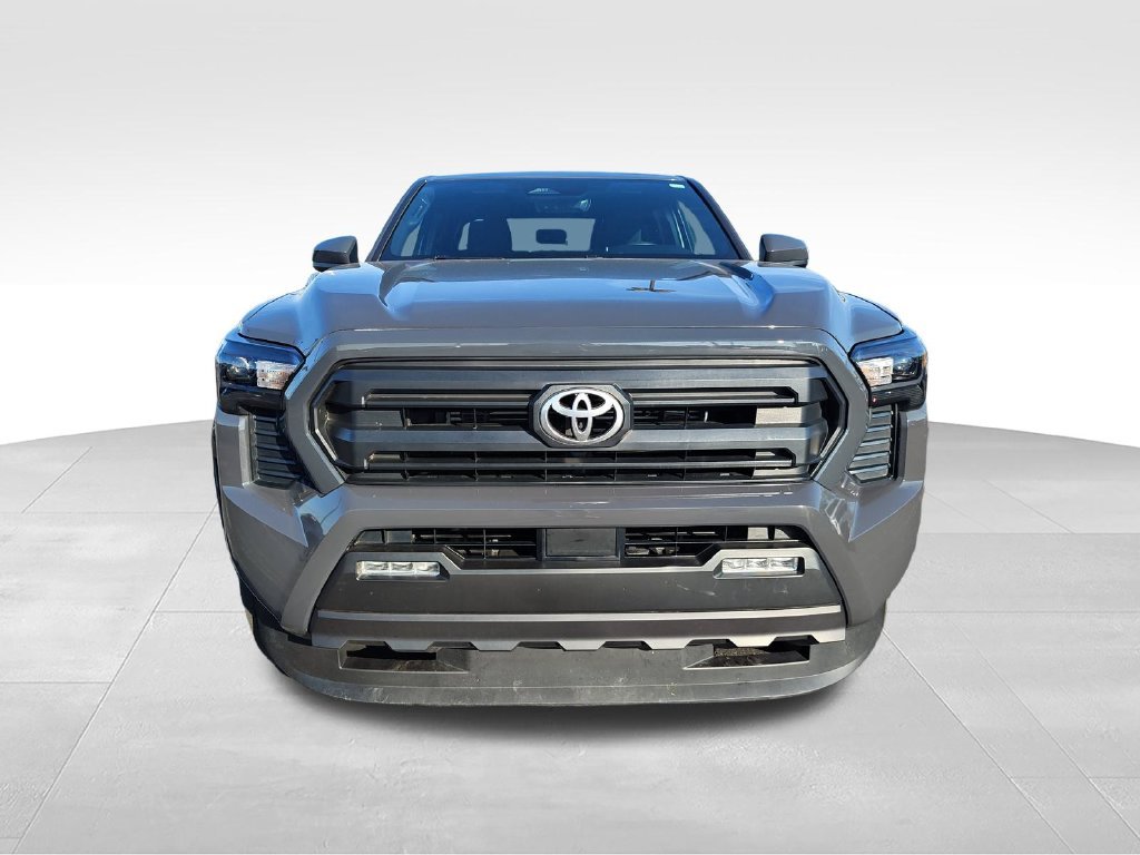 Used 2025 Black Toyota SR5 image 8