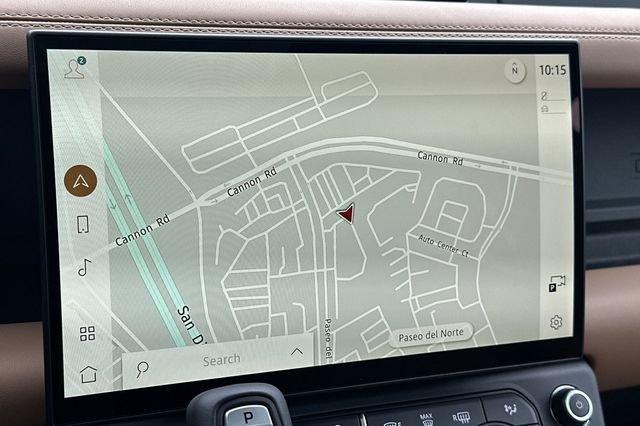 New 2026 Woolstone Green Land Rover X-Dynamic SE image 17