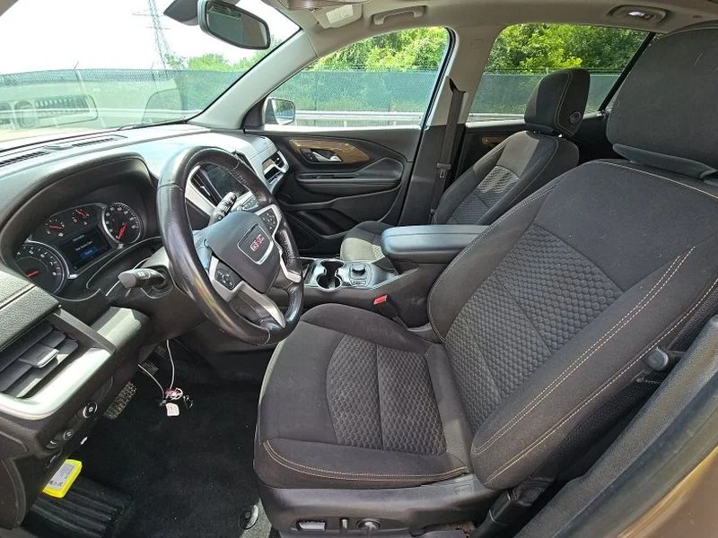 Used 2018 Coppertino Metallic GMC SLE image 23