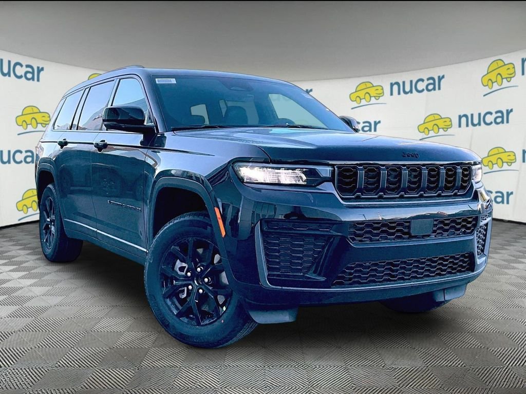 New 2026 Diamond Black Crystal Pearlcoat Jeep Laredo image 1