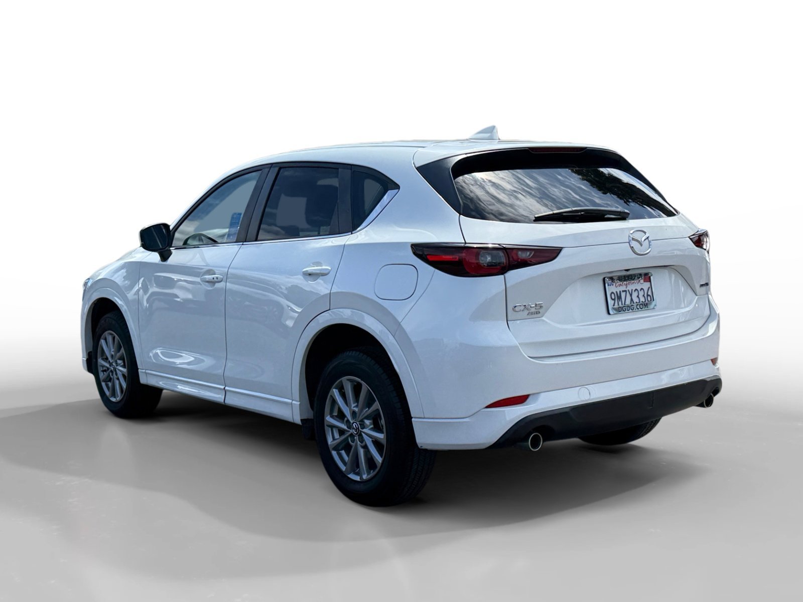 Certified Used 2024 White Metallic Mazda 2.5 S Select Package image 3