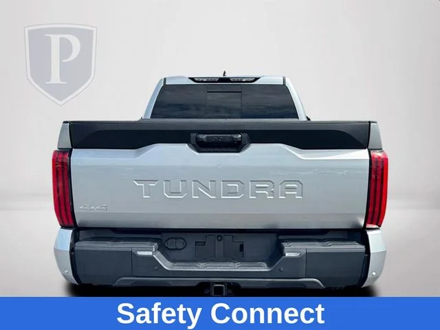 Used 2022 Silver Toyota SR5 image 10