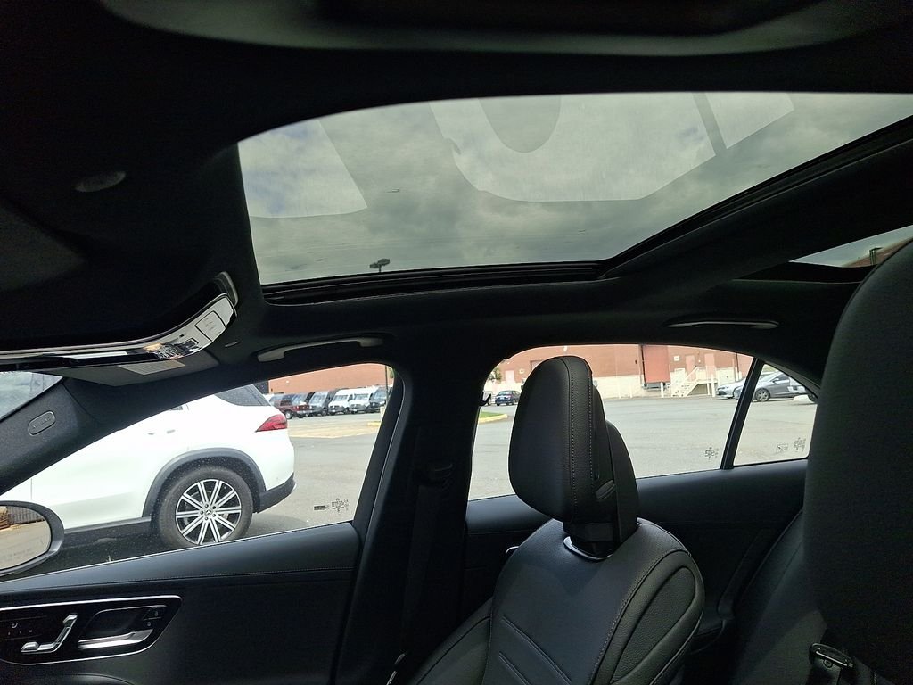 New 2026 Polar White Mercedes-Benz C 300 image 11