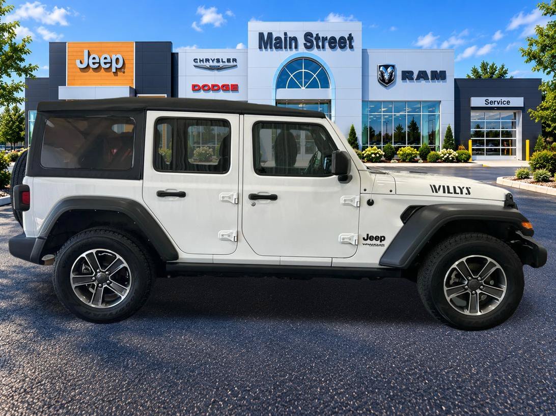 Used 2022 White Jeep Unlimited Willys image 6