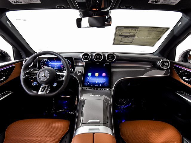 New 2026 Polar White Mercedes-Benz GLC 43 AMG® image 90