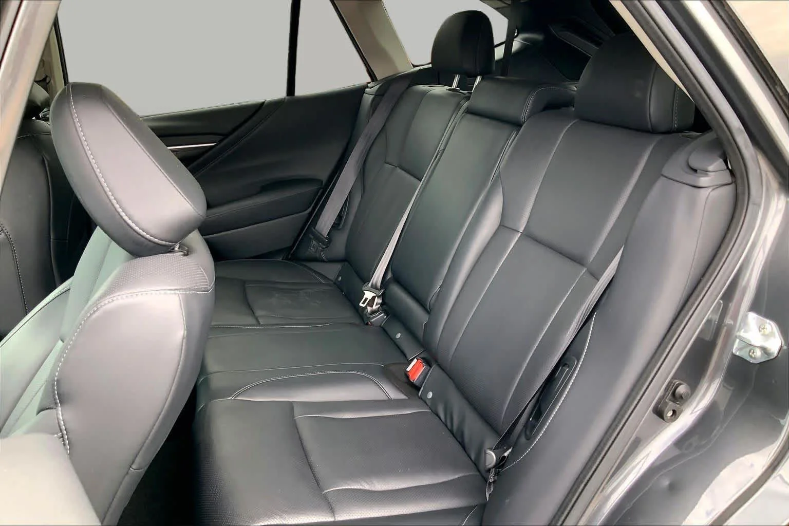 Used 2021 Magnetite Gray Metallic Subaru Limited image 20