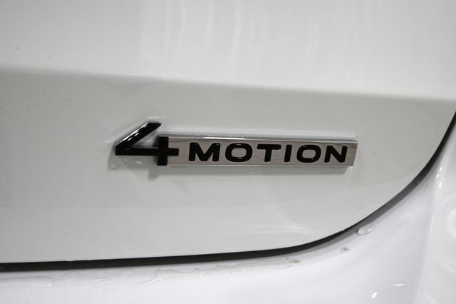 New 2026 White Volkswagen 1.5T SE Black image 19