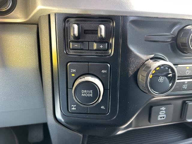 New 2026 Oxford White Ford XL image 72