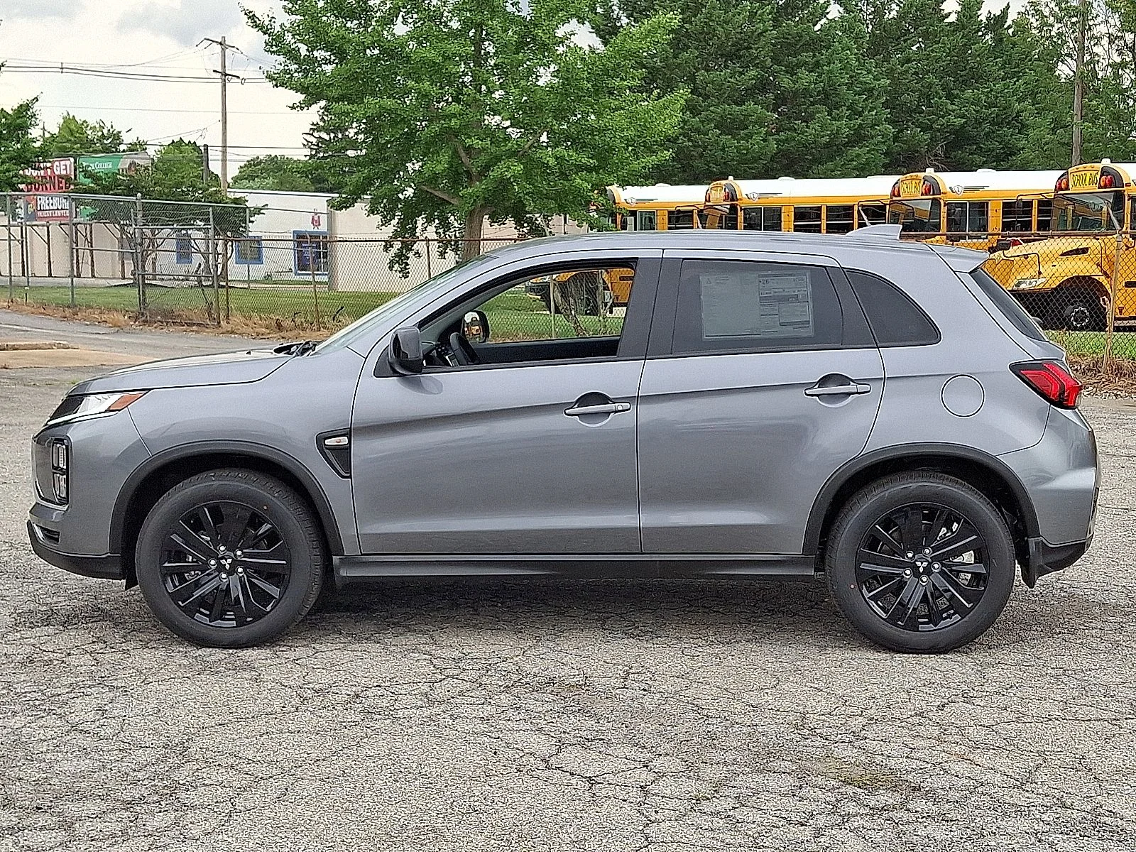 New 2026 Gray Mitsubishi 2.0 LE image 5