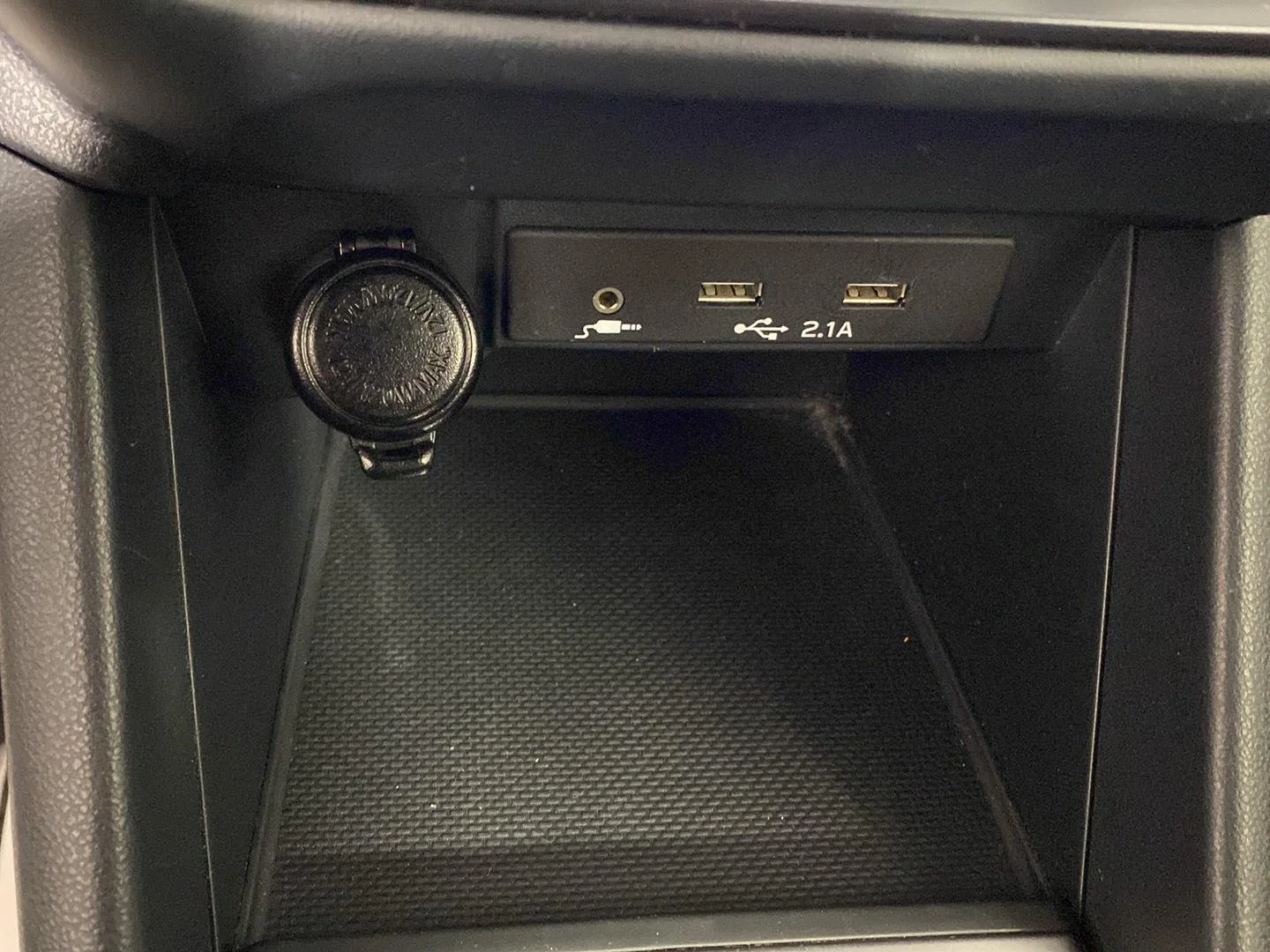 Used 2023 Crystal Black Silica Subaru Premium image 20
