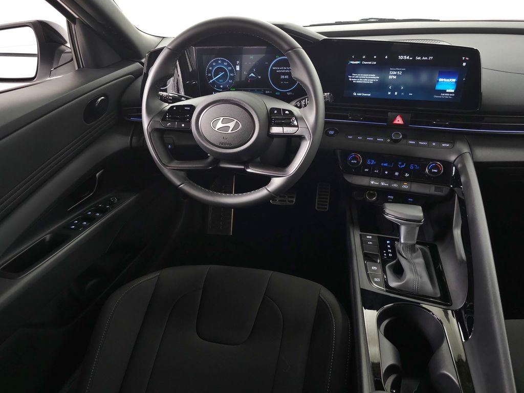 2025 Hyundai Elantra Blue - Photo 18