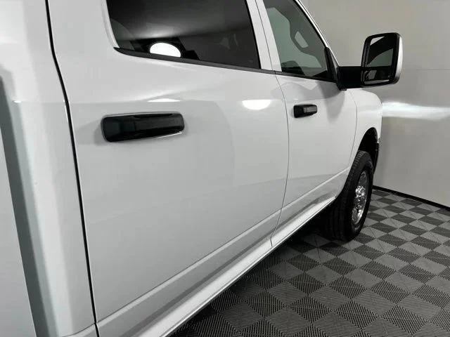 2026 RAM 2500 Tradesman - Photo 9