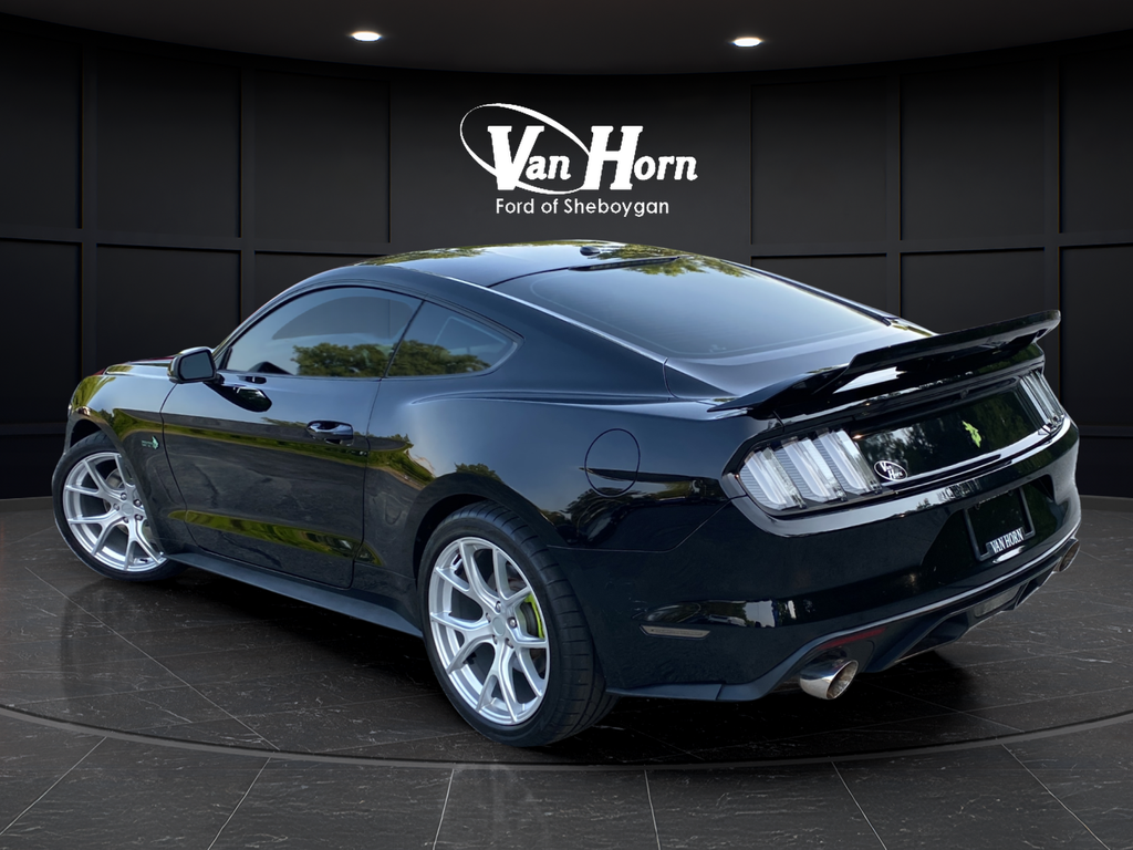 Used 2015 Black Ford GT Premium image 5