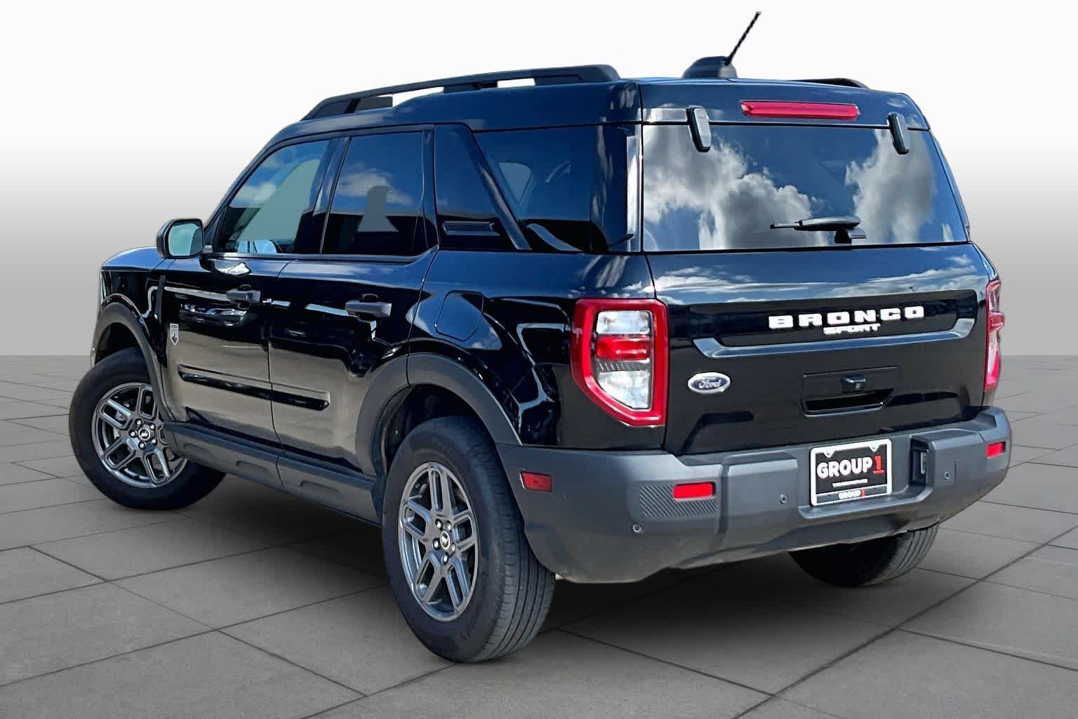 Used 2025 Shadow Black Ford Big Bend image 11