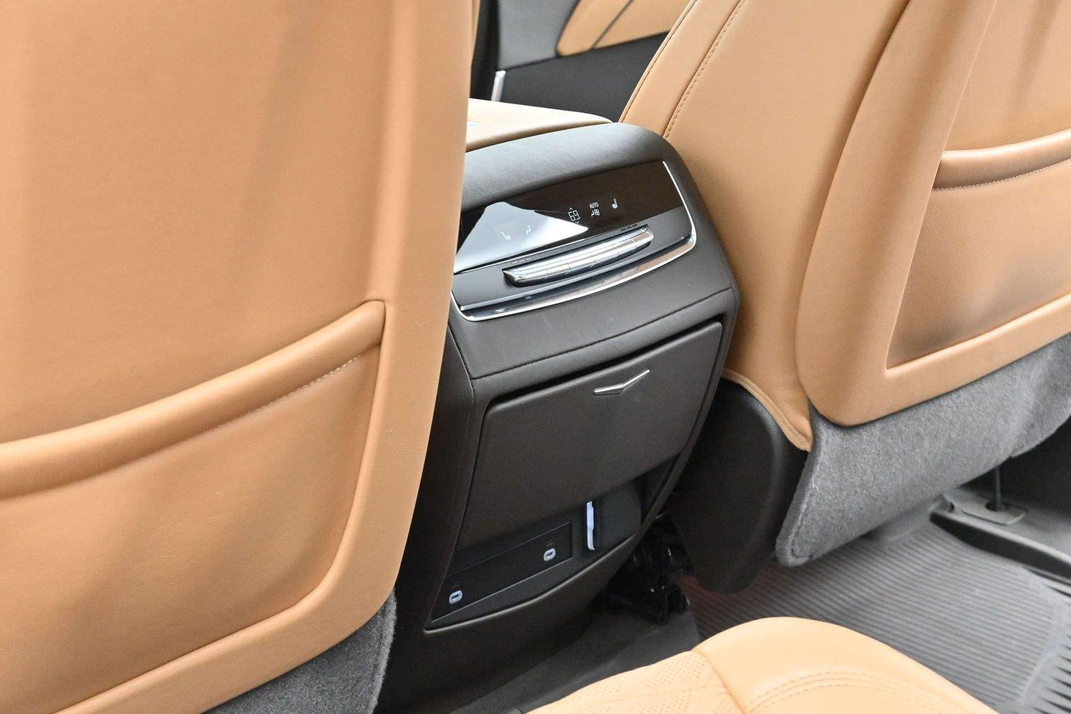 Used 2024 Black Raven Cadillac Sport image 34