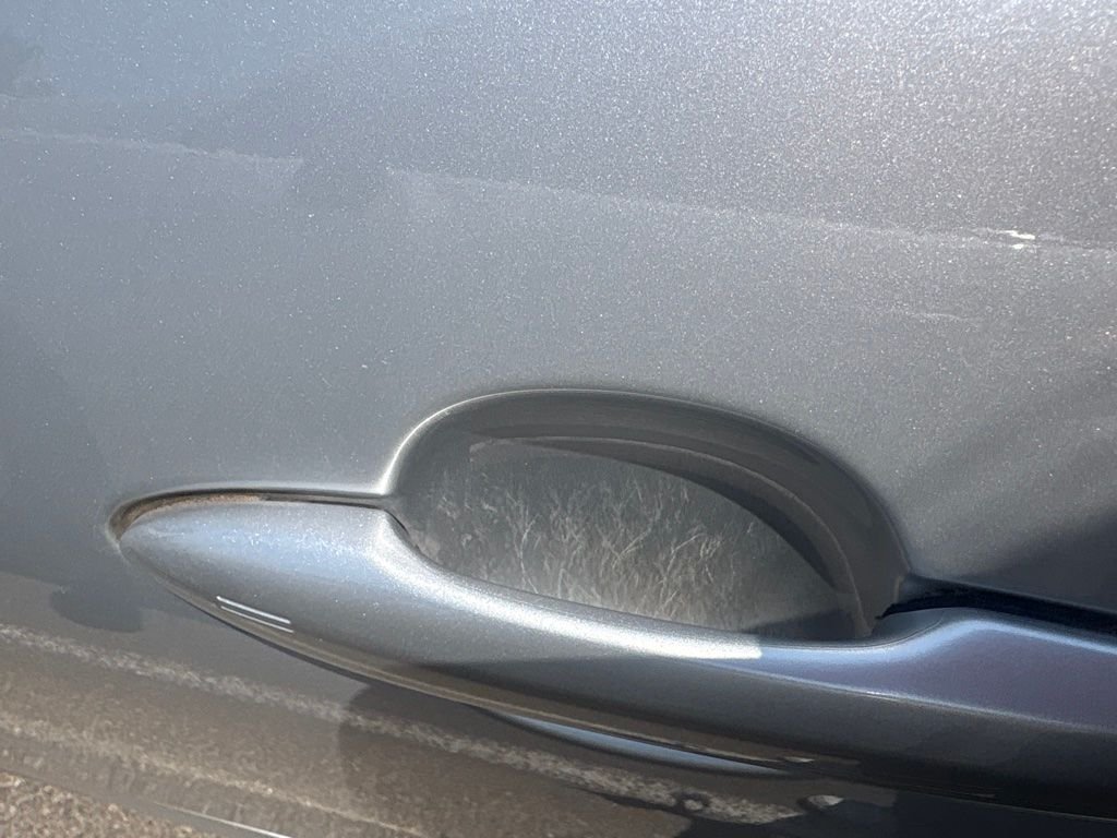 Used 2018 Silver Toyota Two image 10