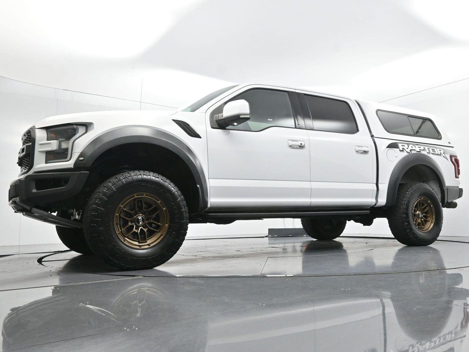 Used 2018 Oxford White Ford Raptor image 55