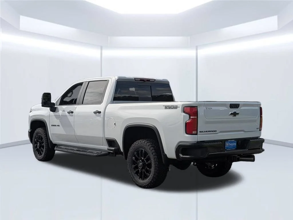 New 2026 Summit White Chevrolet LT image 3