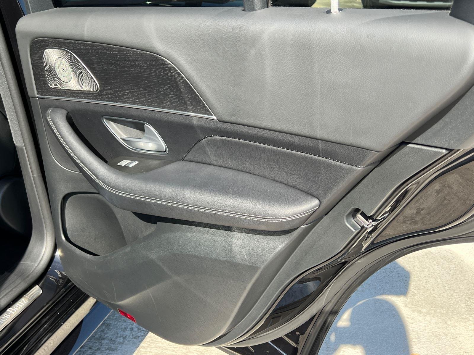 Used 2025  Mercedes-Benz GLE 350 image 16