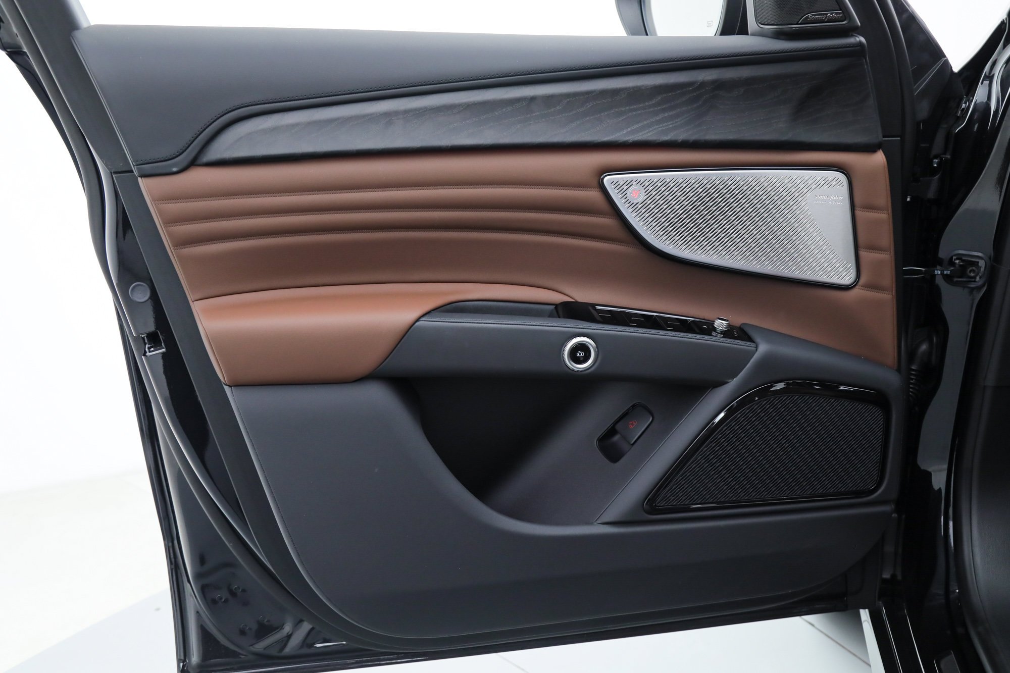 New 2026 Black Maserati Modena image 14
