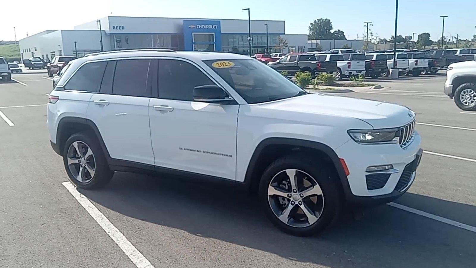 Used 2023 Jeep Grand Cherokee 4xe with VIN 1C4RJYB63P8785212 for sale in Kansas City