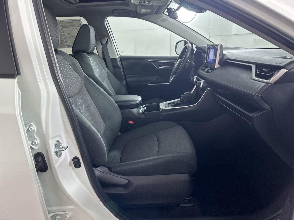 Used 2023 Ice Cap Toyota XLE image 27