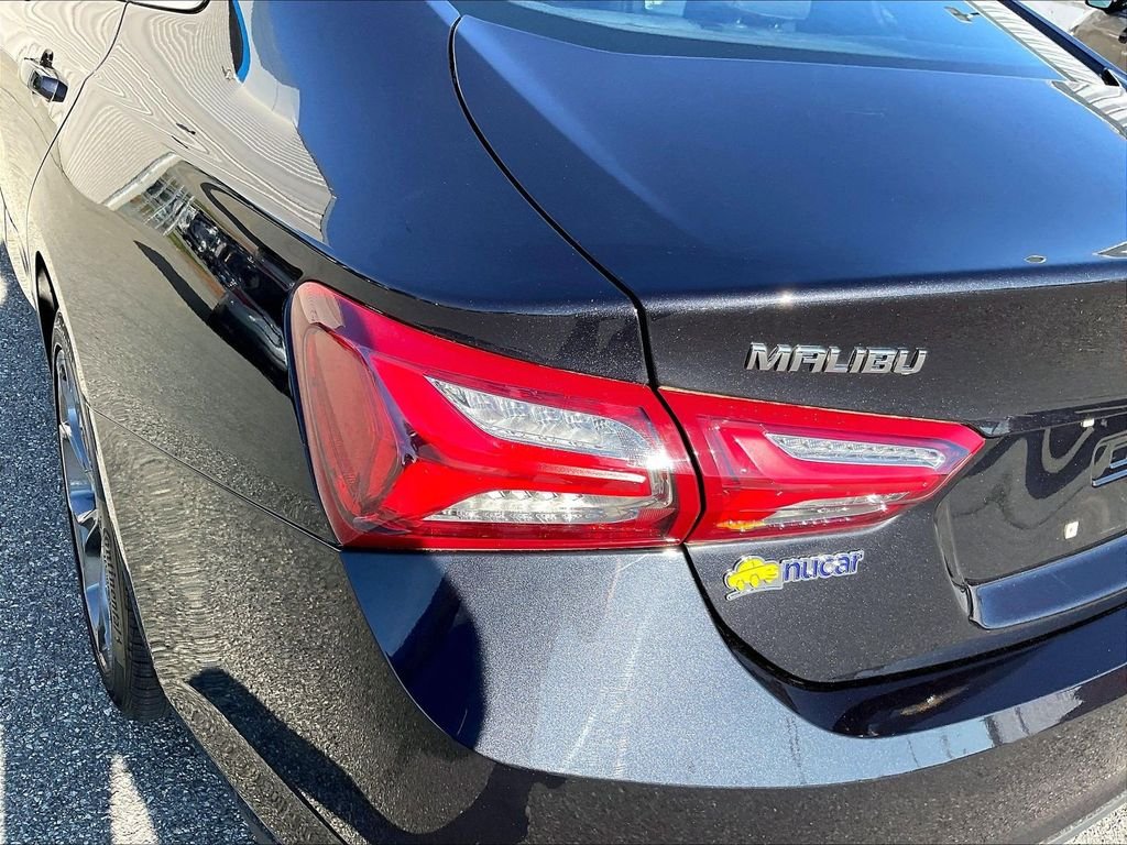 Used 2022 Gray Chevrolet LT image 32