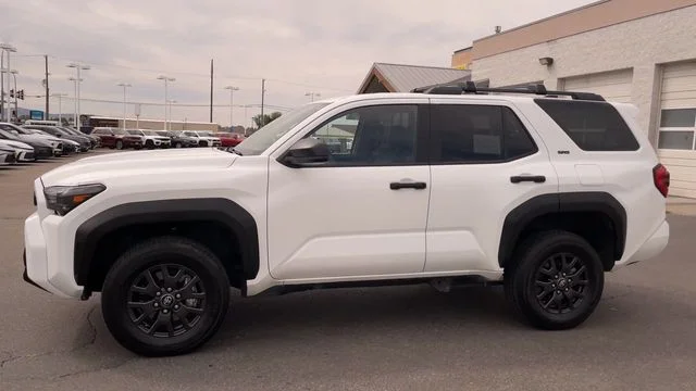 Used 2025 White Toyota SR5 image 6