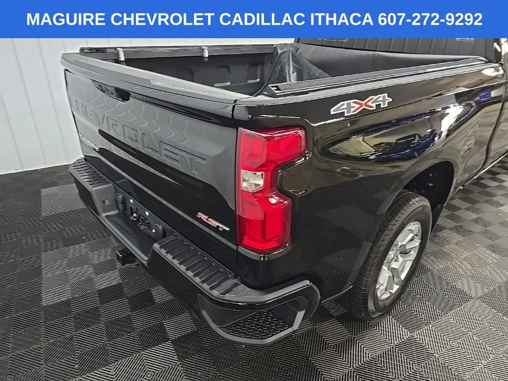 Used 2023 Black Chevrolet RST image 11