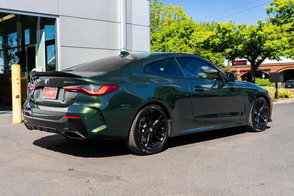 Used 2021 Green BMW M440i xDrive image 6