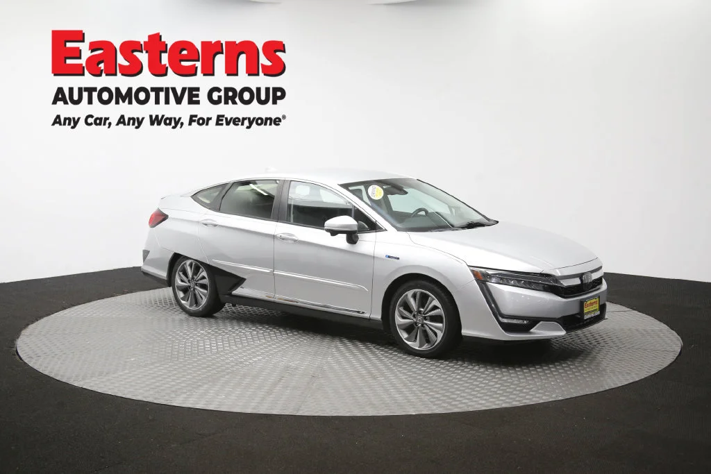Used 2018 Silver Honda Touring image 47