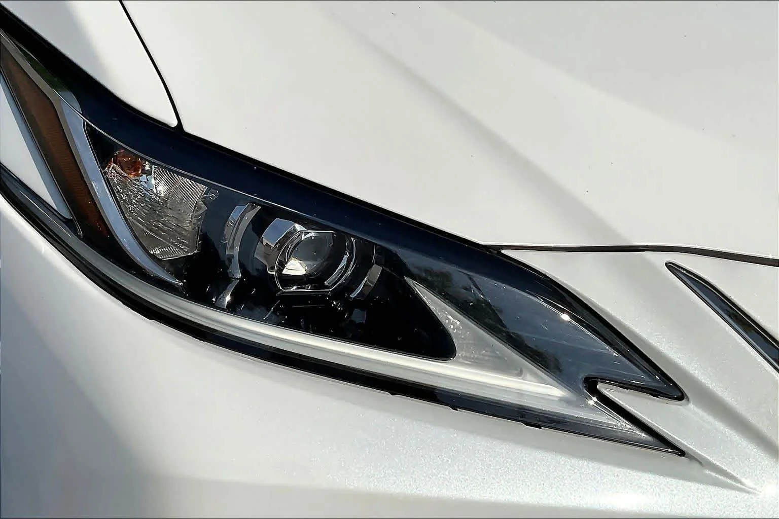 Used 2023 Ultra White Lexus F SPORT Handling image 55