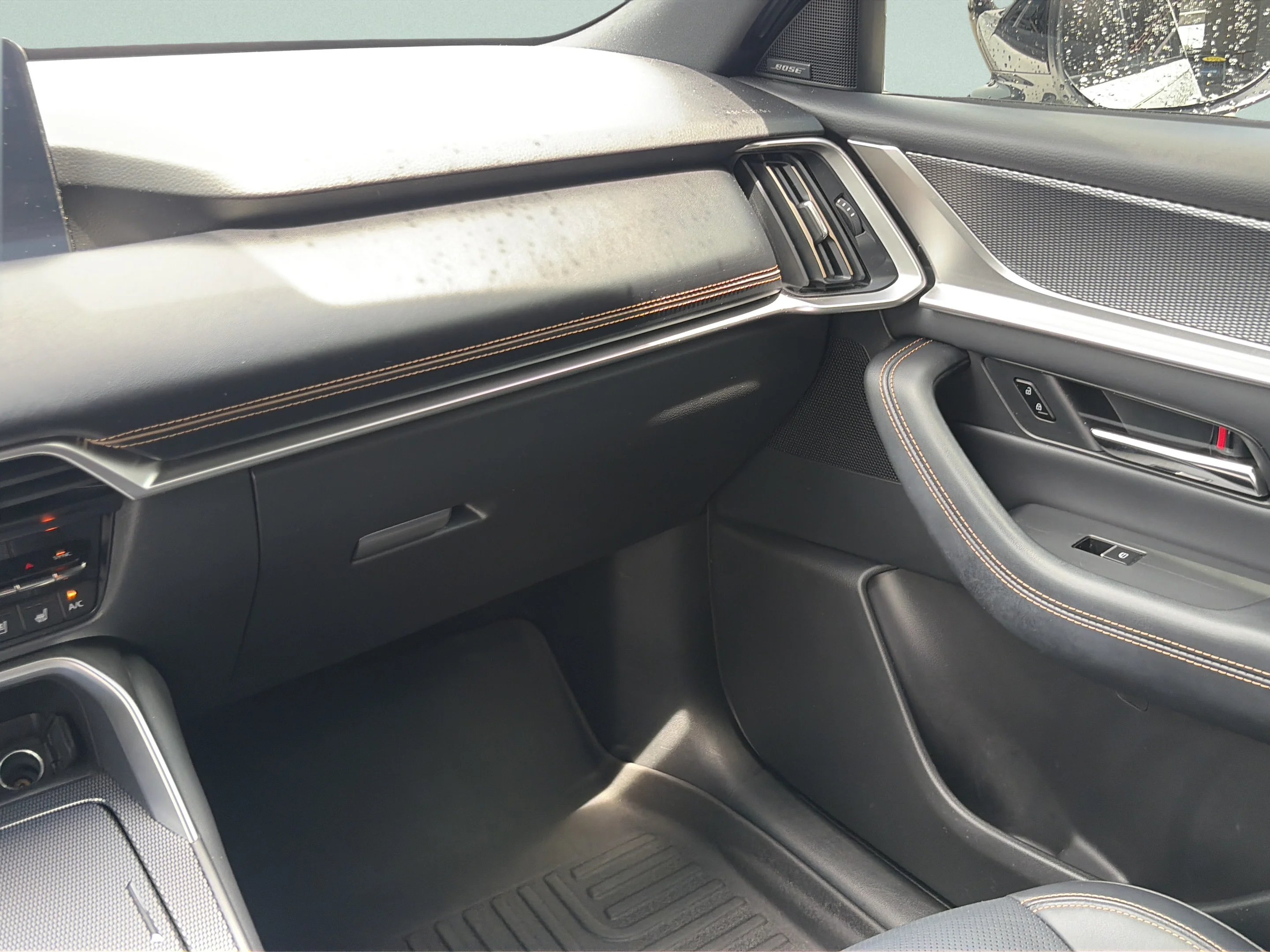 Used 2025 Rhodium White Premium Mazda 3.3 Turbo S Premium Package image 16