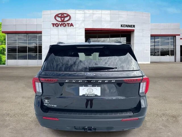 2025 Ford Explorer Active - Photo 5