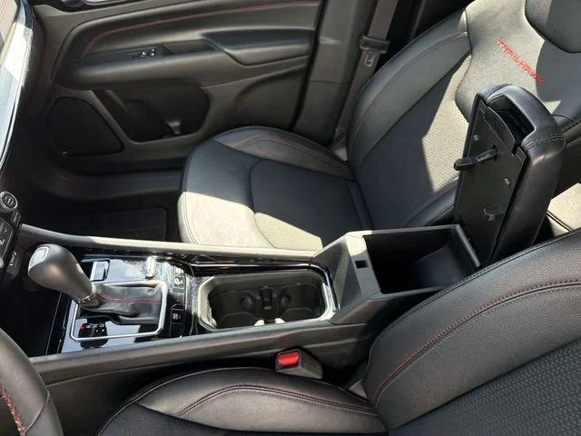 Used 2024 Black Jeep Trailhawk image 22