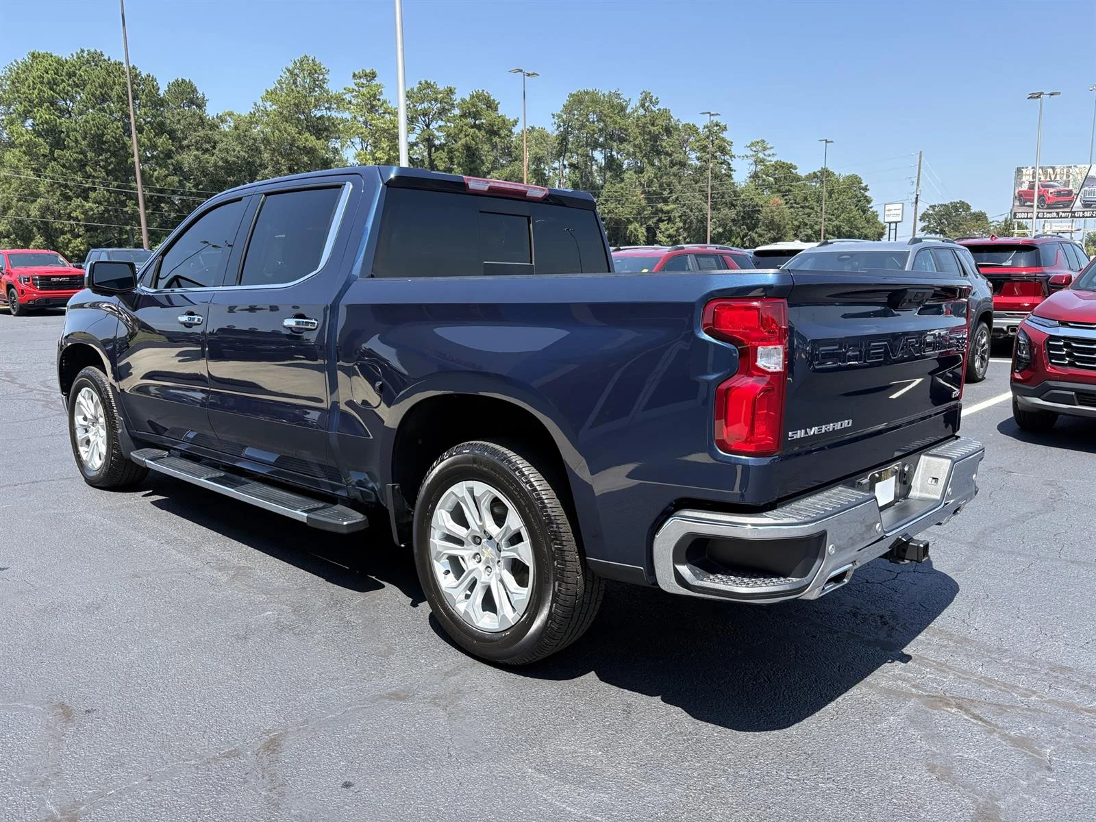 Used 2022 NORTHSKY BLUE METALLIC Chevrolet LTZ image 8