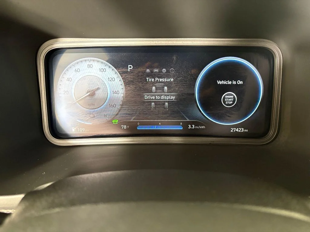 Used 2023 Galactic Gray Hyundai SE image 26