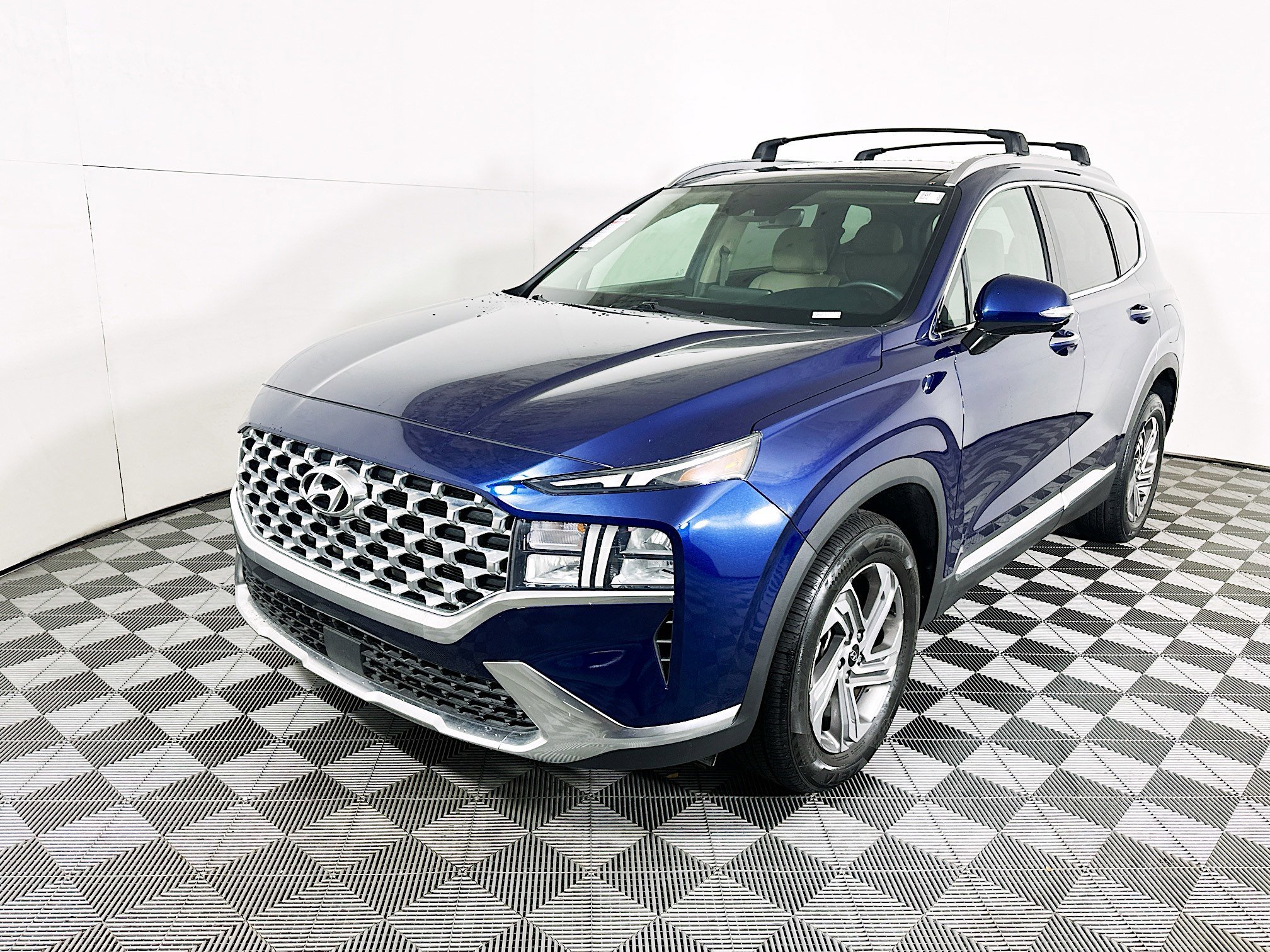 Used 2023 Stormy Sea Hyundai SEL image 7