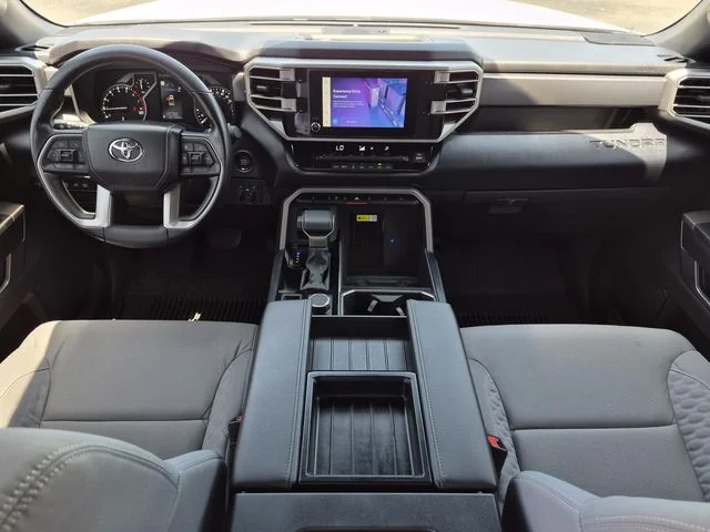 Used 2025 Ice Cap Toyota SR5 image 16