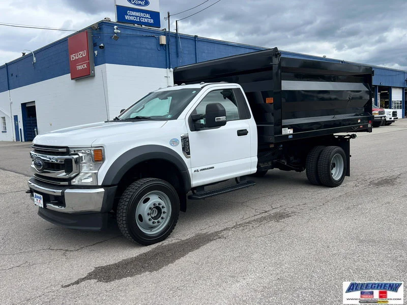Used 2021 WHI/White Ford XL image 1