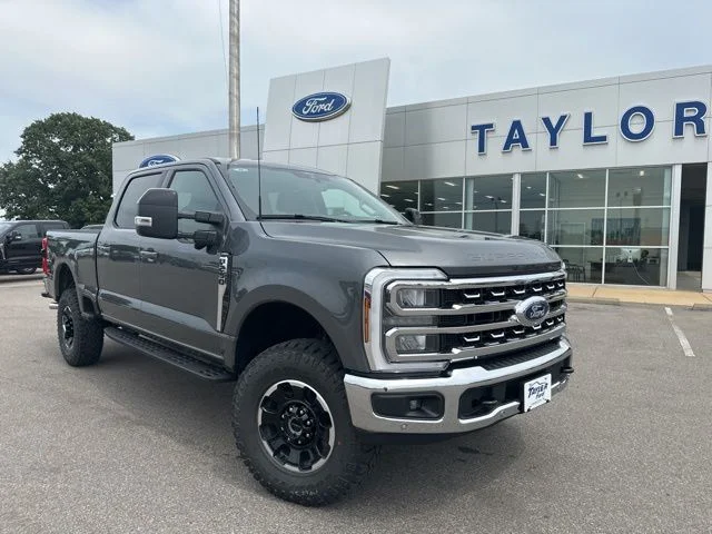 2026 Ford F-250 Lariat 4x4 Crew Cab 6-3/4' Box's photo