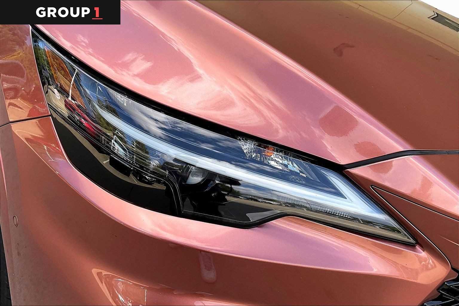Used 2024 Copper Crest Lexus F SPORT Handling image 25