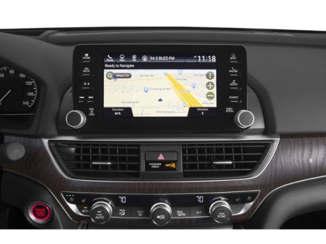 Used 2018 Gold Honda Touring image 17
