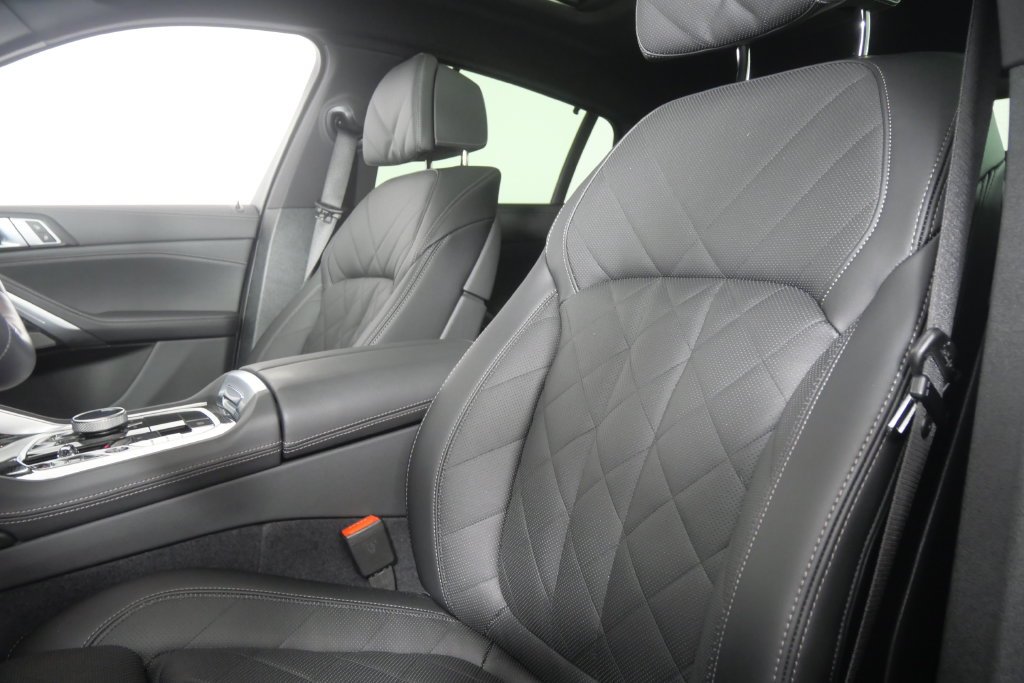 Certified Used 2026 Gray Metallic BMW M60i image 12