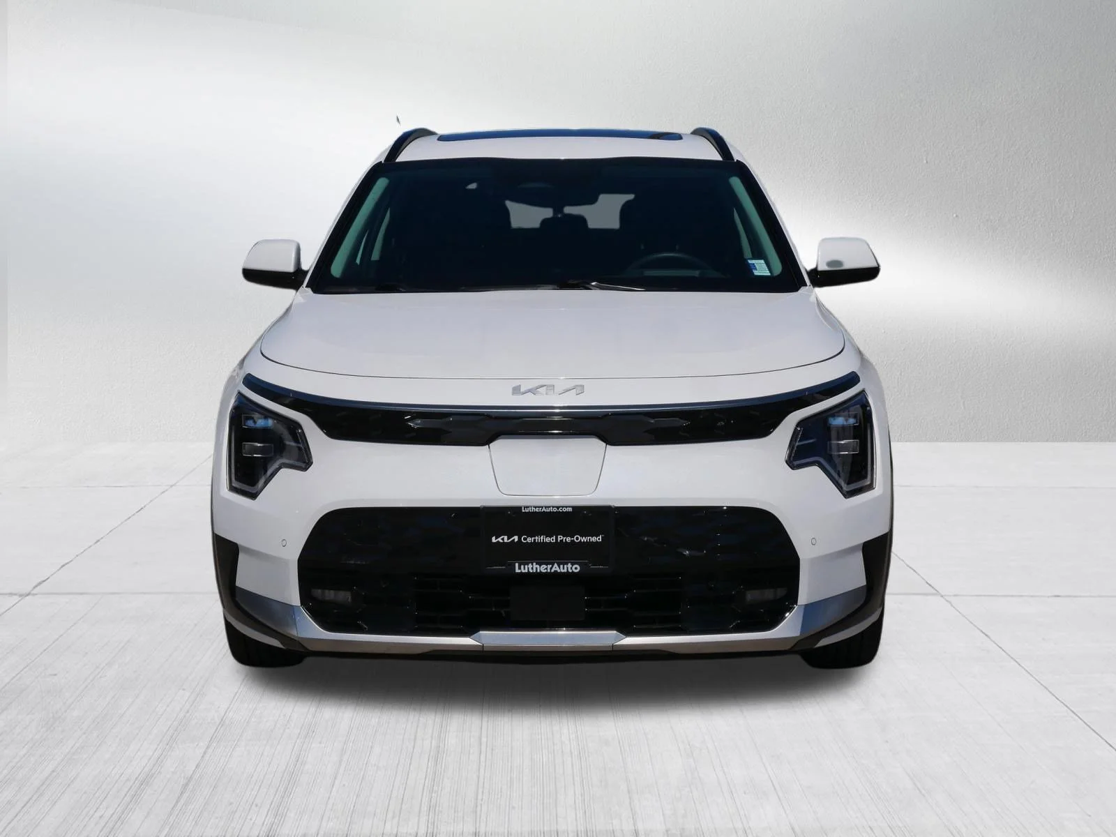 Certified 2023 Kia Niro Wave with VIN KNDCT3L1XP5036916 for sale in Bloomington, MN